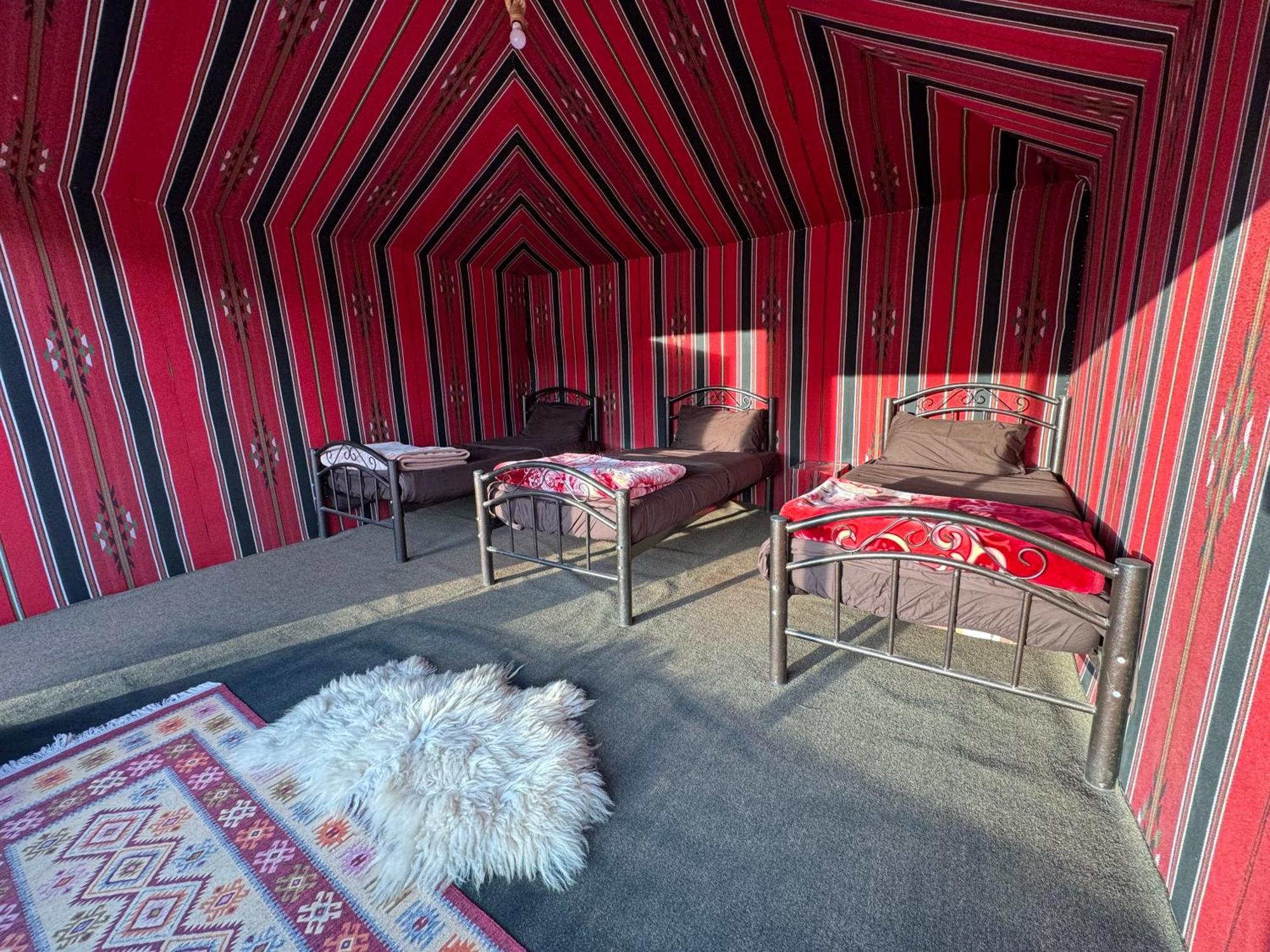 Desert Bird Camp Wadi Rum Eksteriør bilde